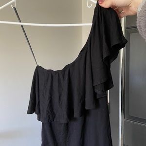 One shoulder black body suit